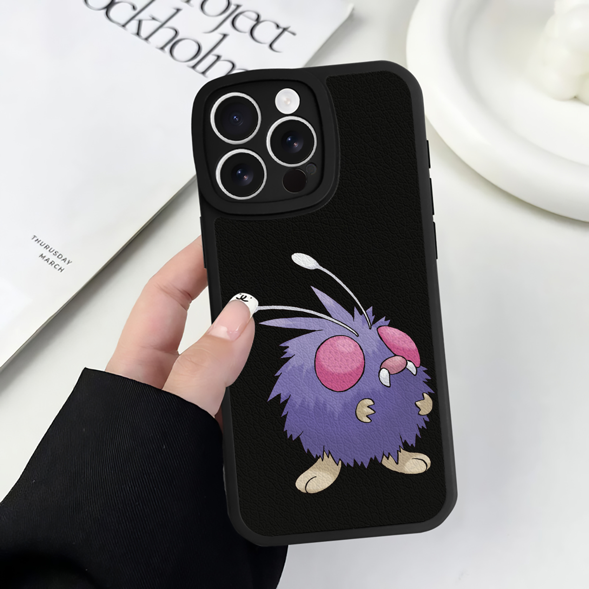 （画像用） ポケットモンスター Pokémon 【iPhone 16シリーズ対応】シリコンスマホケース（レザー調） 材質：シリコン